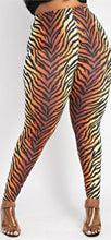 Load image into Gallery viewer, TIGER PRINT LEGGINGS
